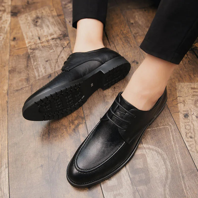 Men's dress shoes - British style in synthetic leather