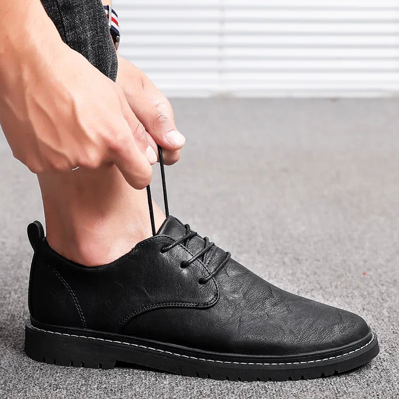 Elegant men's shoes – Minimalist style & everyday comfort