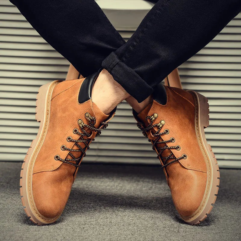 Waterproof Men's Boots - Robust Design for Winter